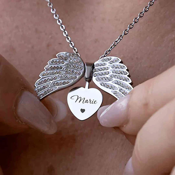 Colar Asas de Anjo Personalizável + Caixa de Flor Rotativa de Brinde